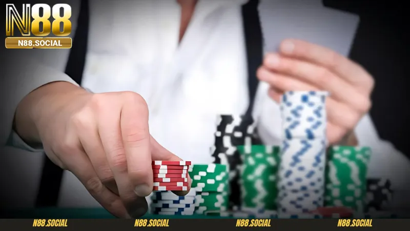 Rủi ro Triple Barrel Poker là gì